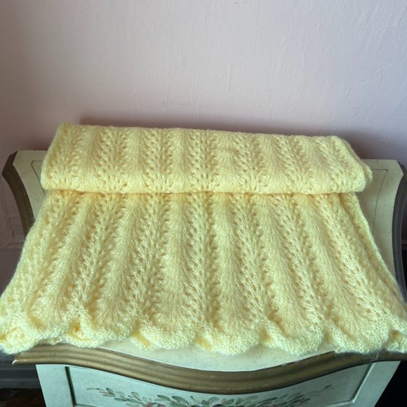 Stunning vintage inspired handmade unique peacock mohair knitted scarf - Picture 7 of 7